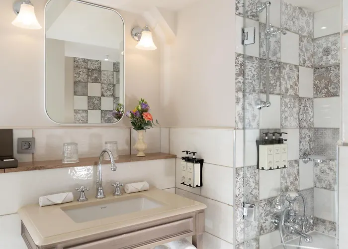 Royal Madeleine Hotel & Spa